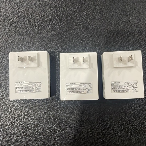 TP-LINK TL-PA4010 AV500 Nano Powerline Adapter, 500Mbps, 3 Pc Set. - Picture 7 of 15